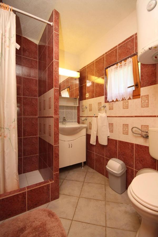 Apartments With A Parking Space Rukavac, Vis - 2444 ルカバックス エクステリア 写真
